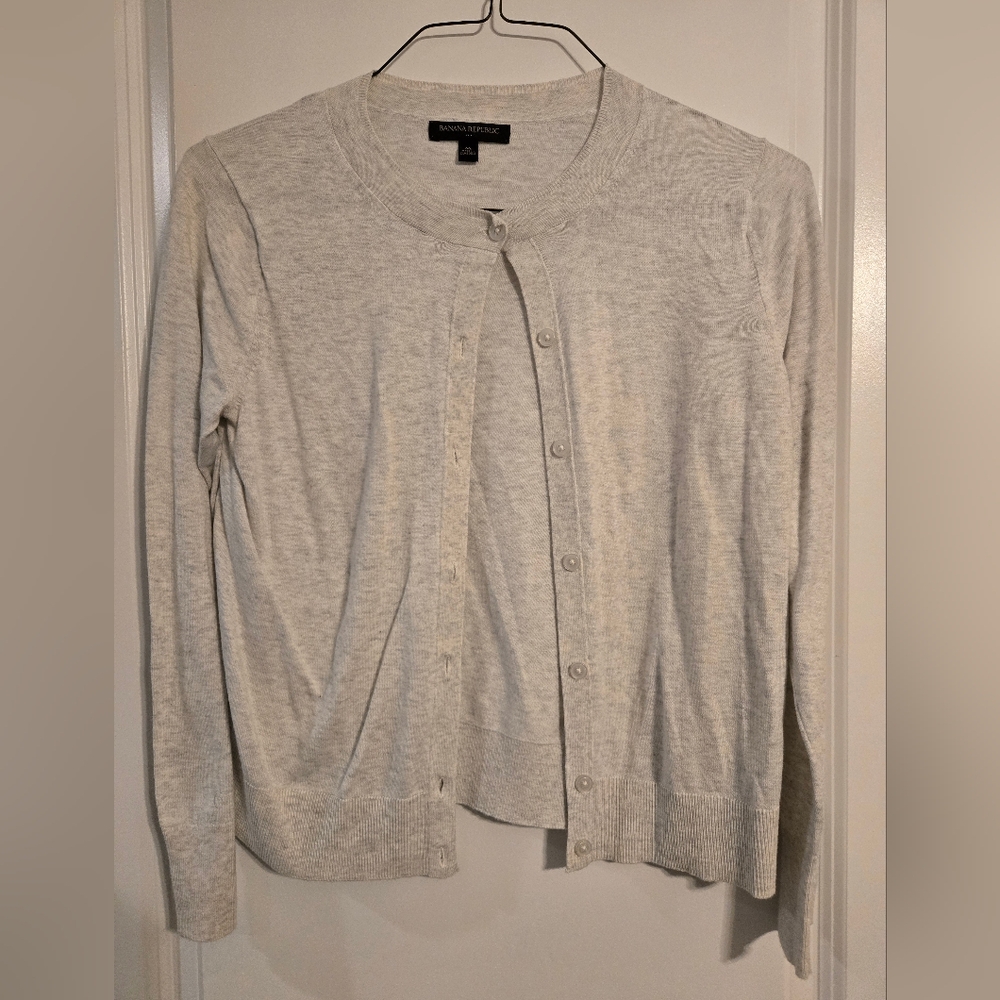 Women's cardigan